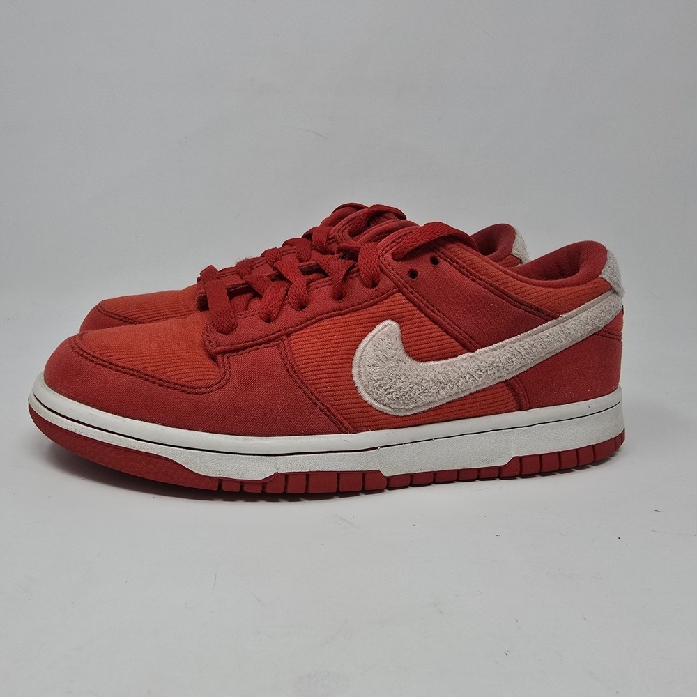 Youth Nike Dunk Low Valentines Day 2024 Sneakers FZ3548-612 Size 5.5Y - Picture 4 of 9